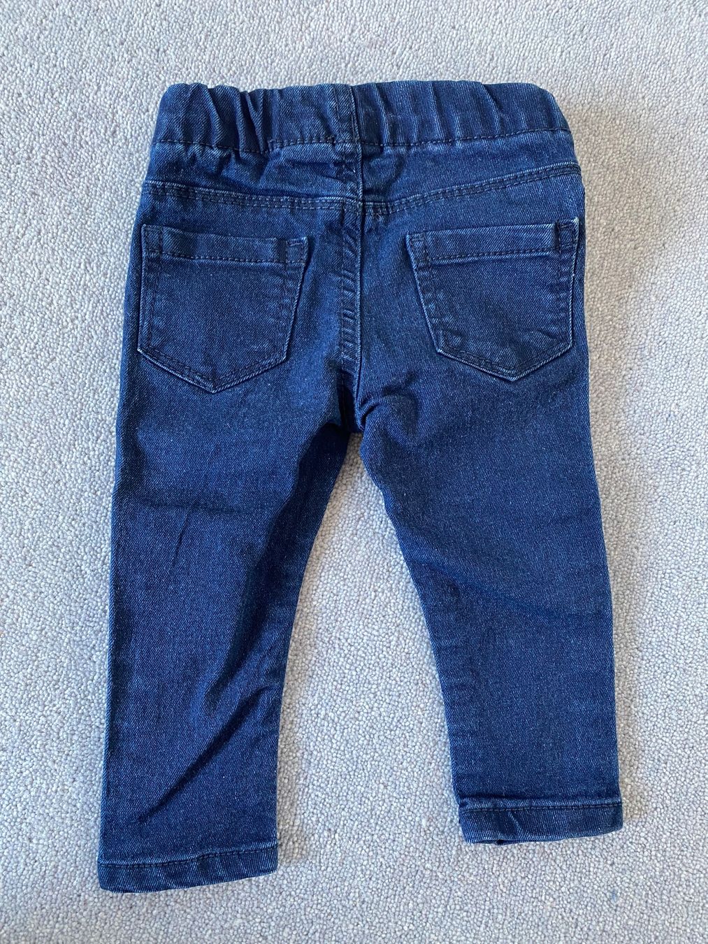Oshkosh Pantaloni: Oshkosh Jegging 9M (74) – Usato da Einsiedeln venduto da PaedeK84 3