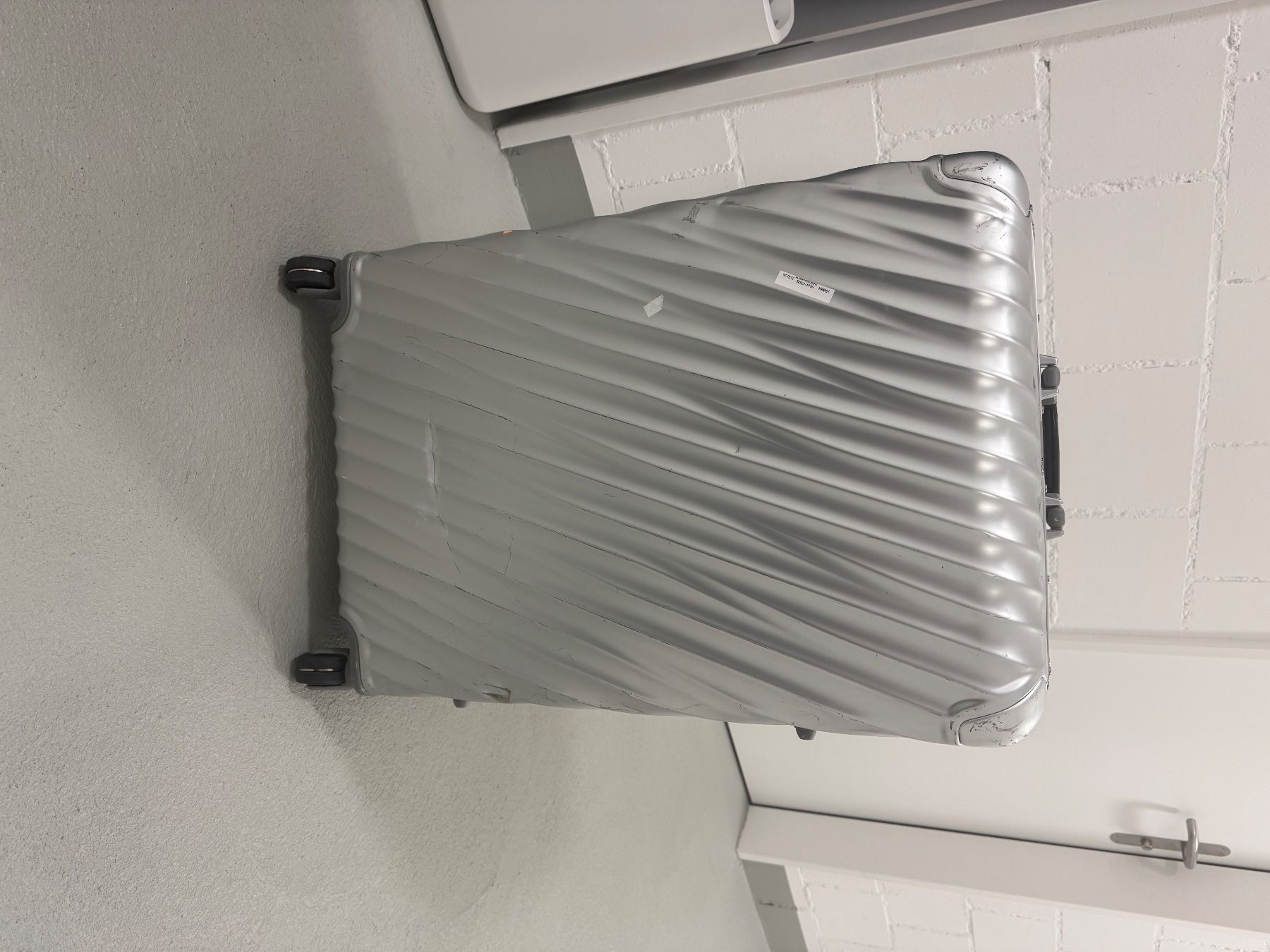 Valises de voyage: Tumi Koffer Grösse L – D'occasion à Reinach AG par MineD 4
