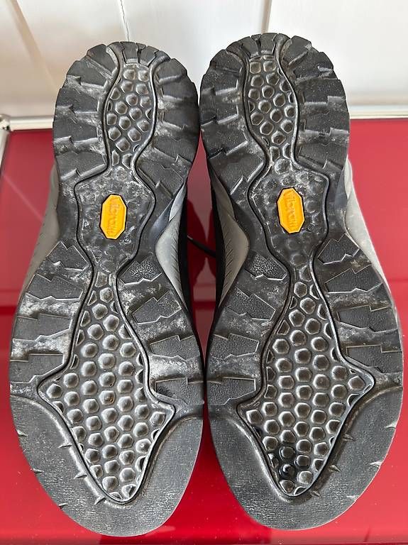 Scarpa Scarpe da uomo: Scarpa Mojito Leather (44,5) – Usato da Winterthur venduto da Frisso 3
