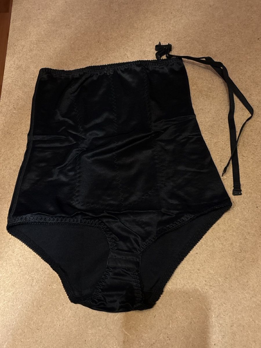 Altra biancheria intima: Kompressions Unterbrust Body – Nuovo (secondo la descrizione) da Rümlang venduto da Sambas19