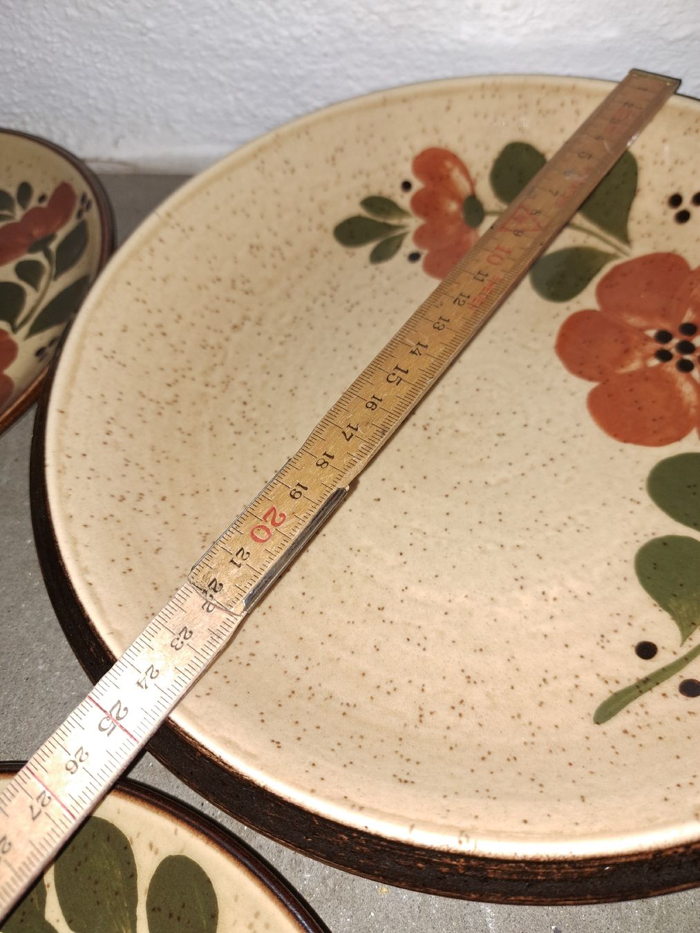 Geschirrsets: 6 Teller 1 Schale – Neu (gemäss Beschreibung) aus Kölliken von Upcycling-by-Mc-TAM 3