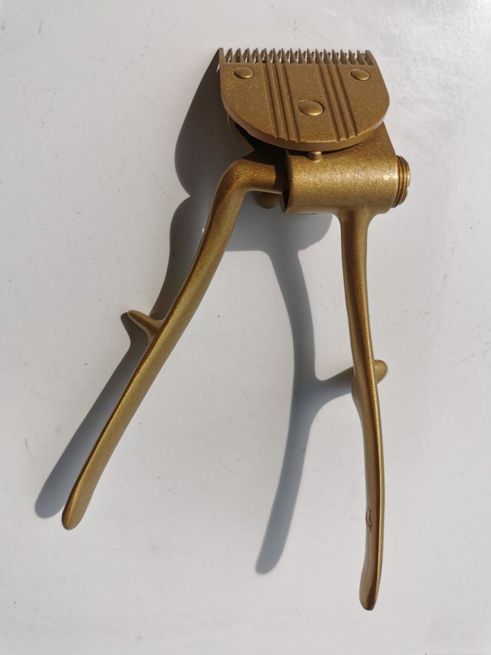 Taglio: Antike Haarschneidemaschine goldfarbig – Usato da Dietikon venduto da Tucumano1981 3