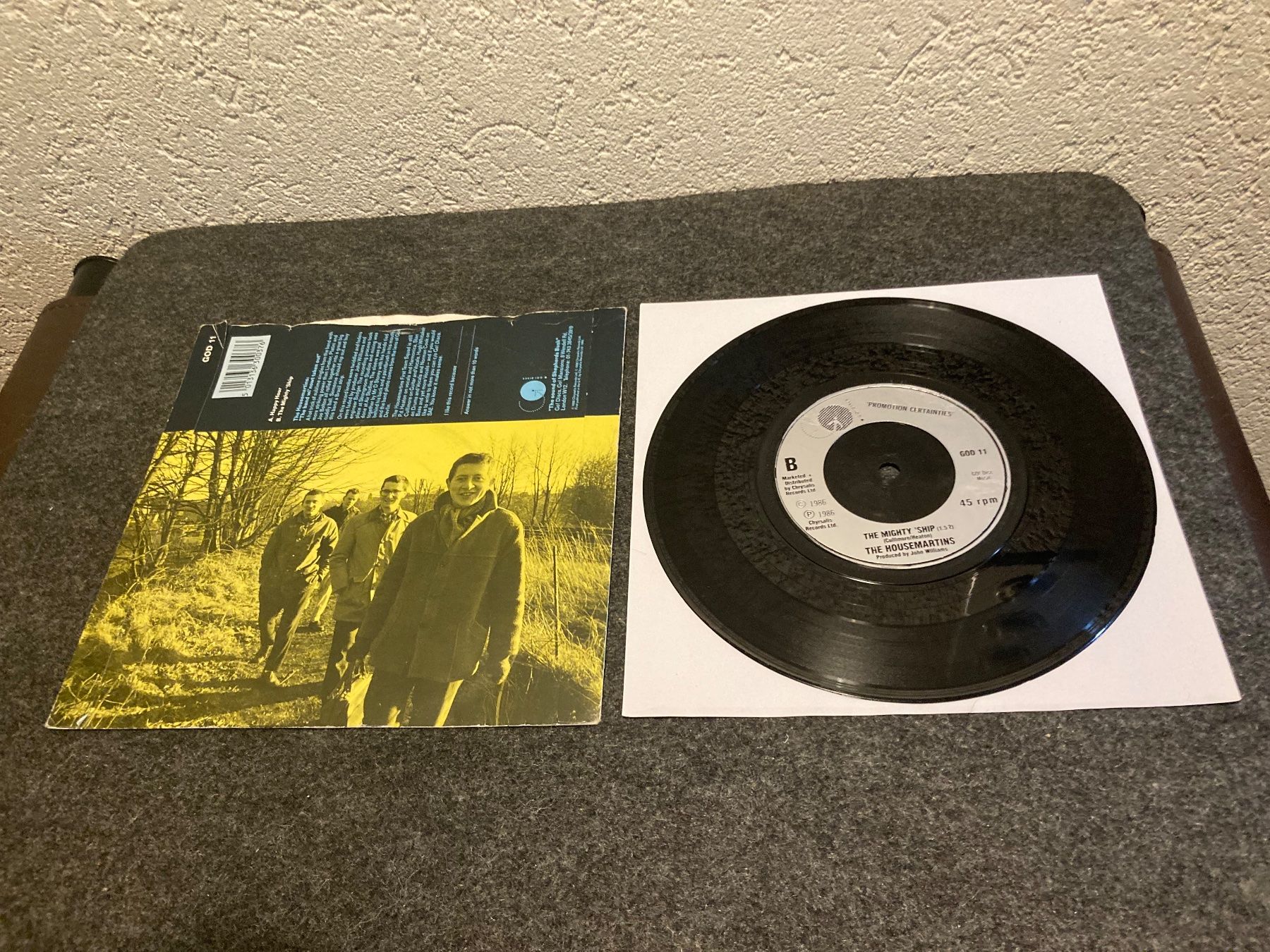 Dischi in vinile: The Housemartins - Happy Hour – Usato da Fribourg venduto da Karushi 1