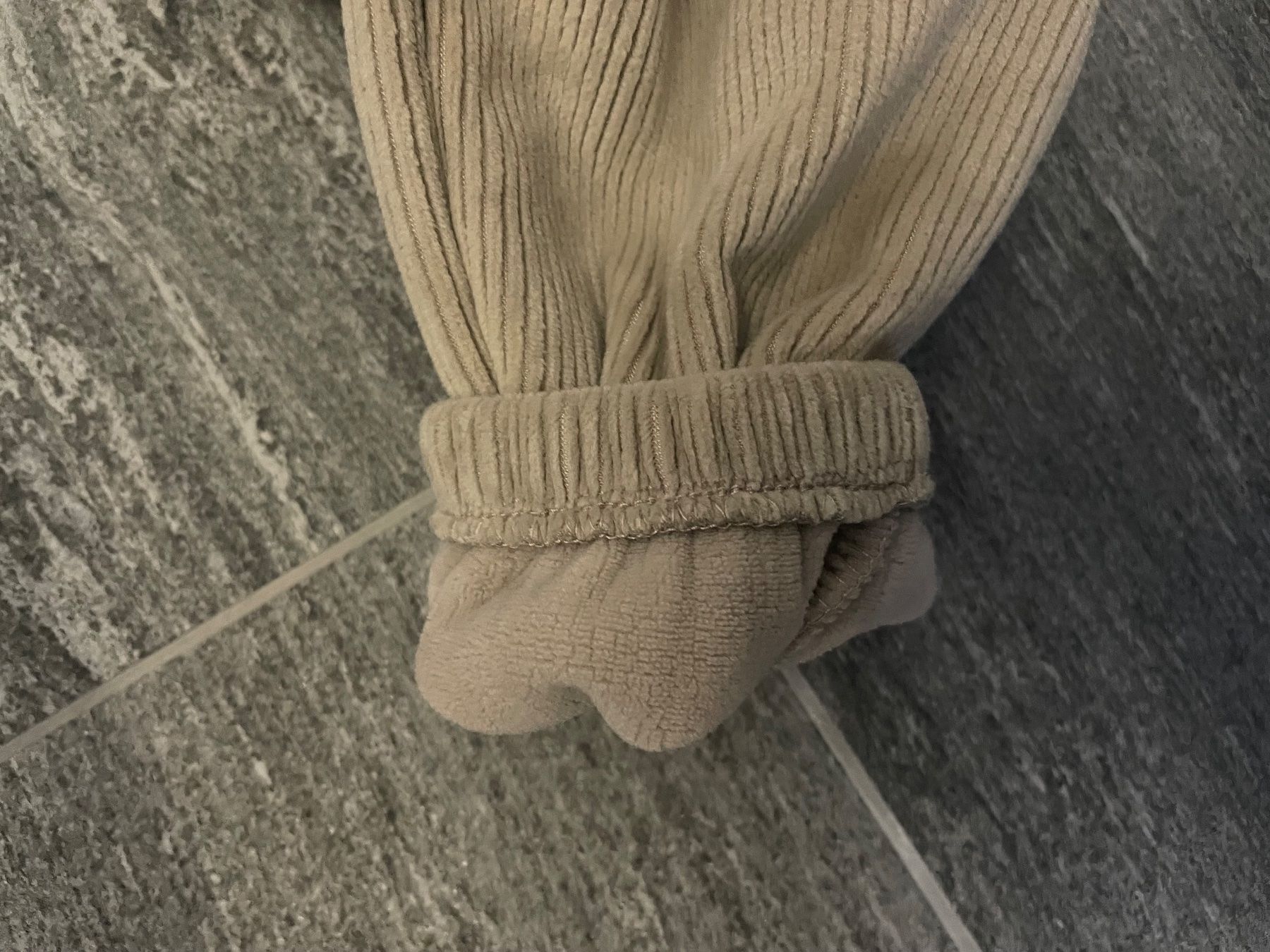 C&A Pantaloni: Thermo Trainerhose Gr 104 – Nuovo (secondo la descrizione) da Hüntwangen venduto da fra_7nd2 3