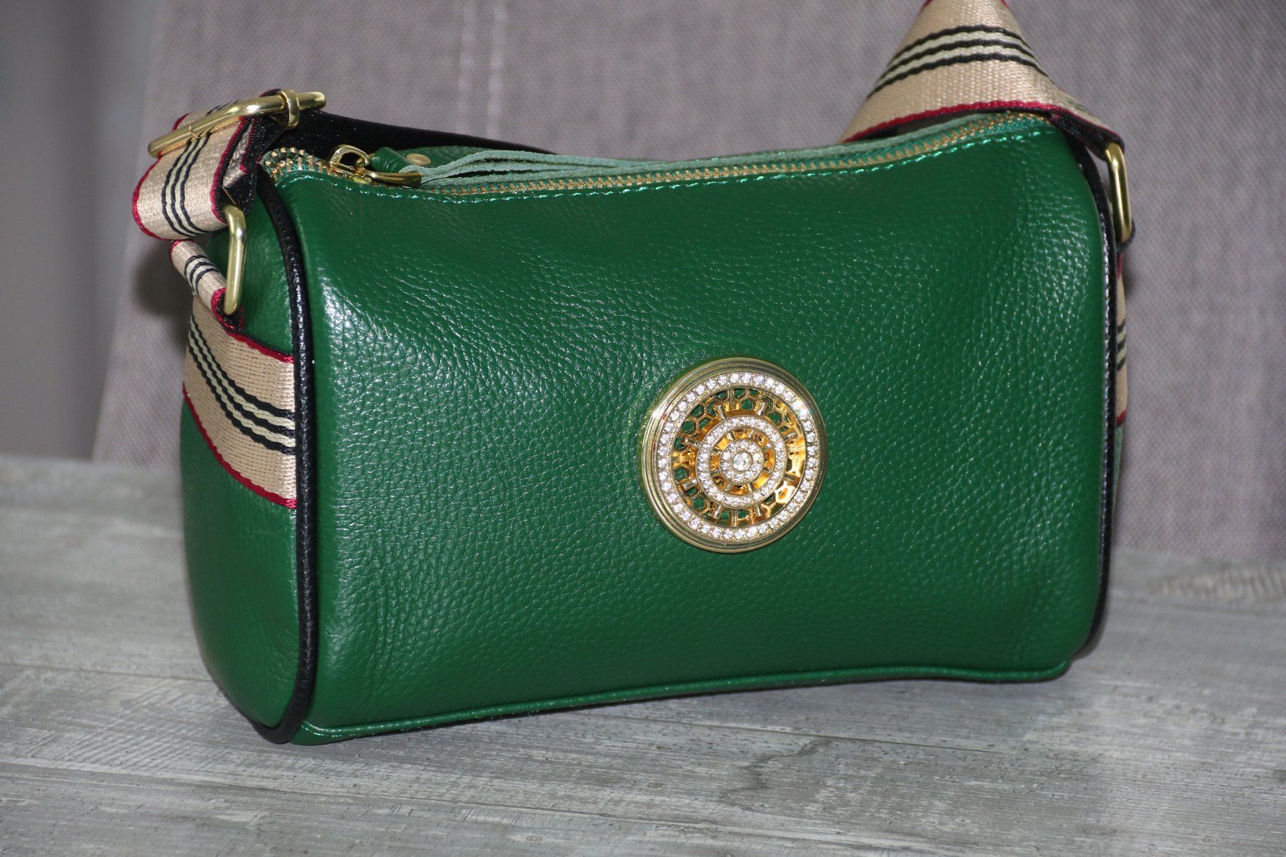 Borse da donna: Neue mega schöne echt Ledertasche – Nuovo (secondo la descrizione) da Oberwil-Lieli venduto da Svetlana28 8