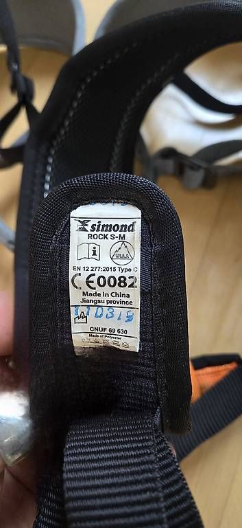 Attrezzatura da arrampicata: Simond Klettergurt – Usato da Nottwil venduto da sch_68nw 1