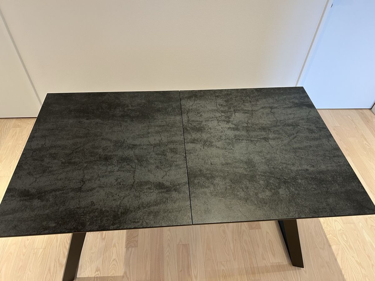 Tavoli: Esstisch ausziehbar – Usato da Winterthur venduto da Lala9934 1