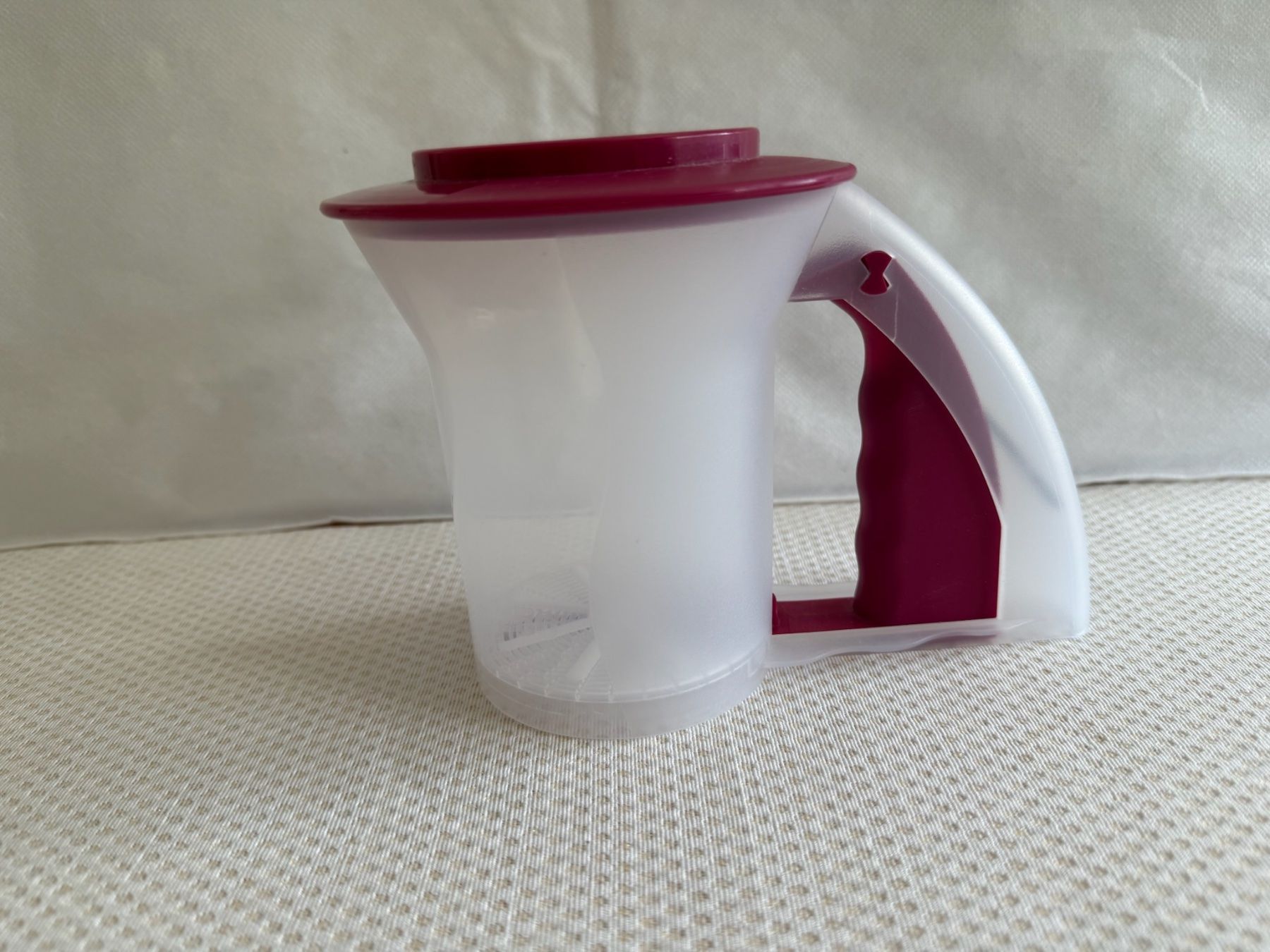 Tupperware Contenitori & Simili: Tupperware - boîte / saupoudreur – Usato da Sion venduto da accroshoes 1