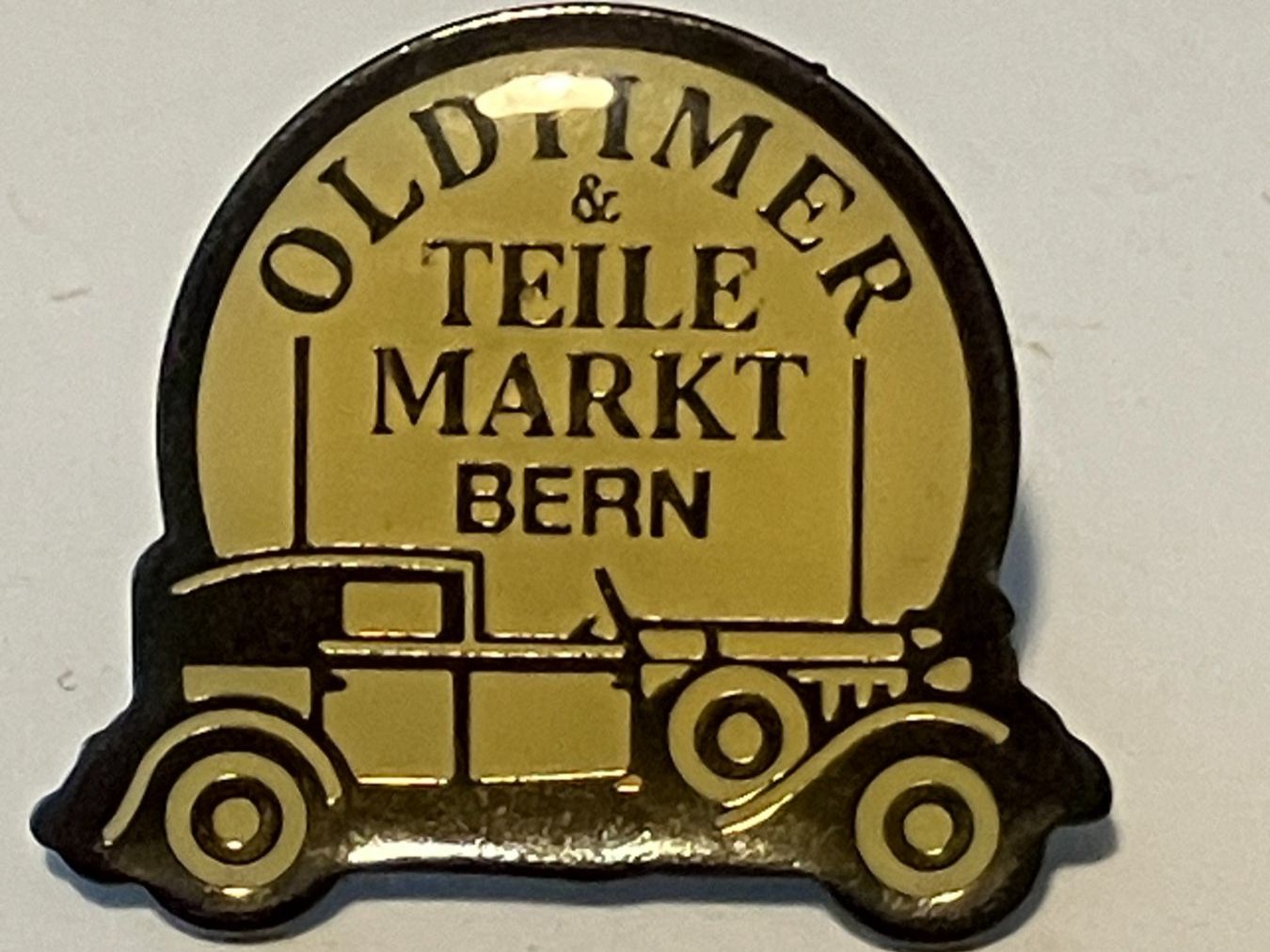 Placchette & Badge: 1 Pin Oldtimer Teile Markt Bern – Usato da Basel venduto da djwwpp