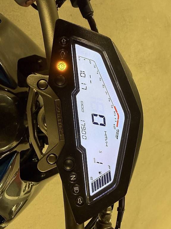 Strada: Zontes ZT 125 U1 – Usato da Ehrendingen venduto da aid_z52c 4