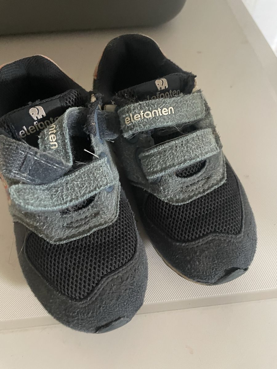 Elefanten Schuhe für Jungen: 3 Schuhe in Grösse 24 – Gebraucht aus Rheinklingen von Wandita 4