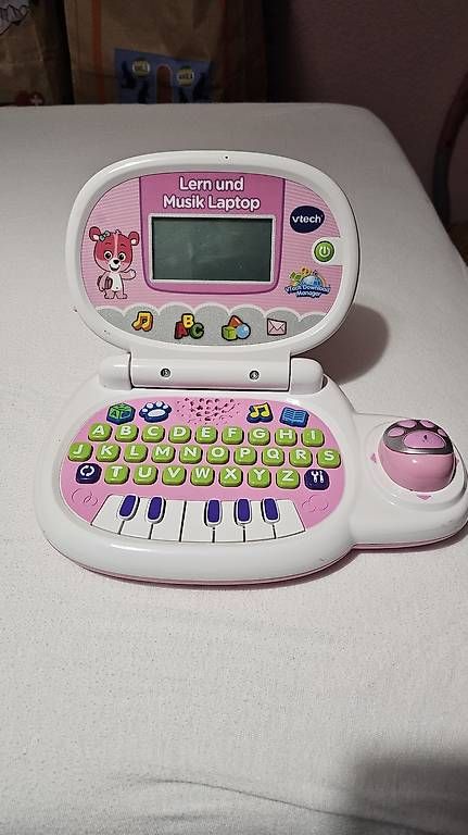 Vtech Spielzeuge: Lern und Musik Laptop von Vtech – Gebraucht aus Kreuzlingen von nilguen