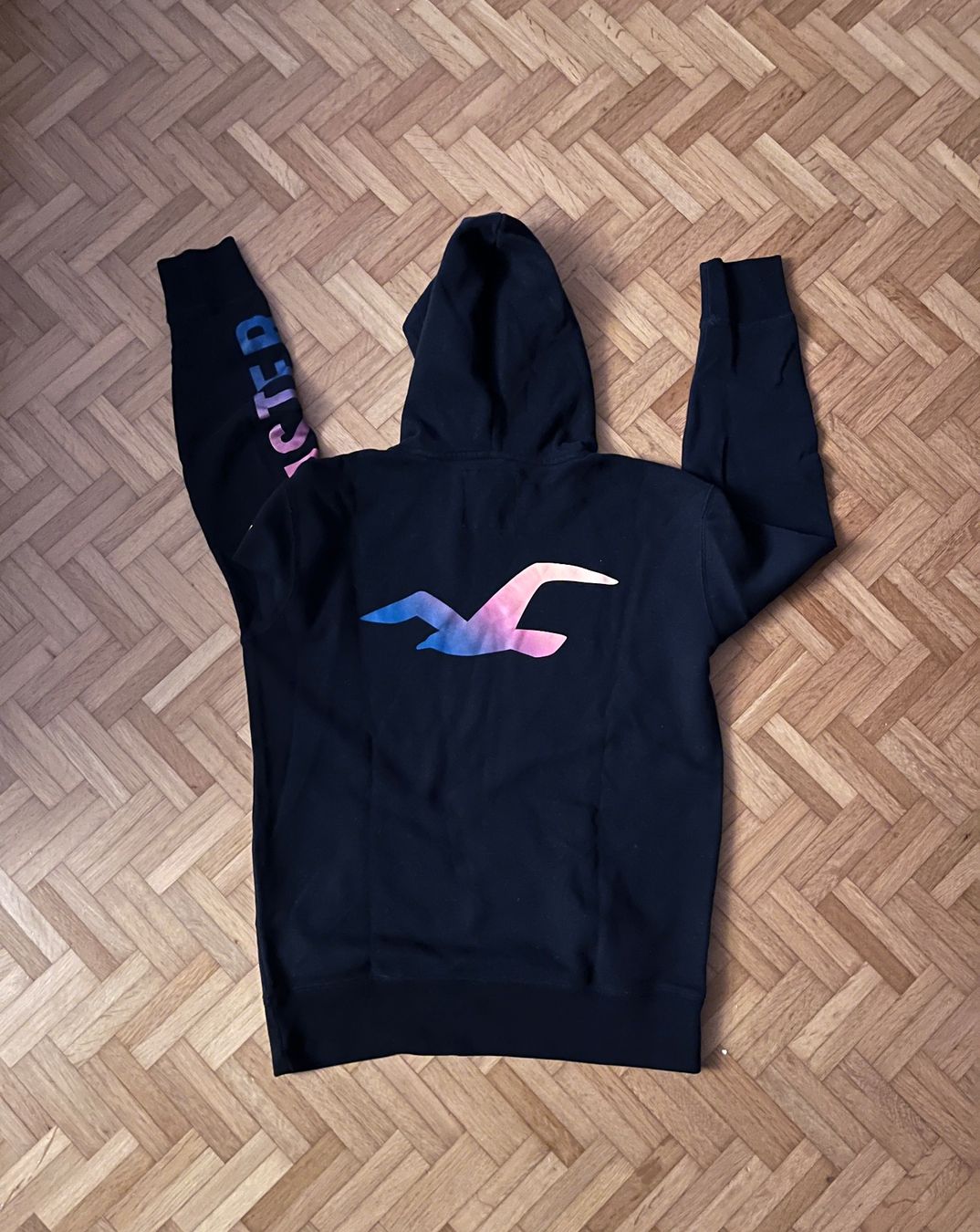Hollister Maglioni & Felpe: Hollister Kapuzenpullover – Usato da Ittigen venduto da Luky37 1