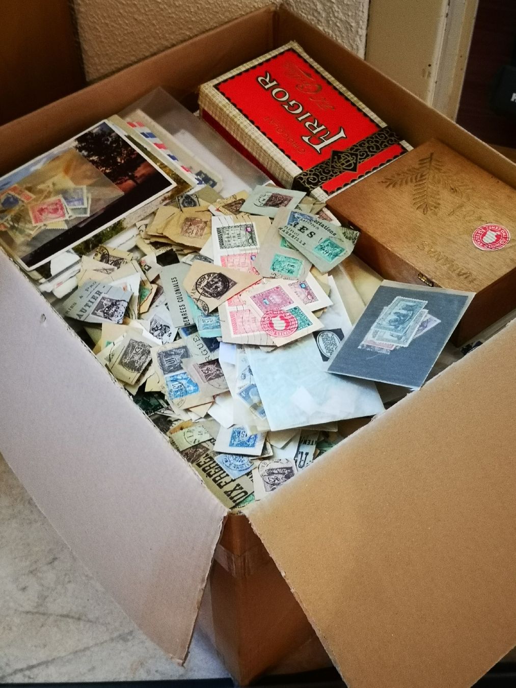 Tutti i francobolli: Grosse Sammlung!!! CH und Welt – Usato da Sennhof venduto da juhuie 2