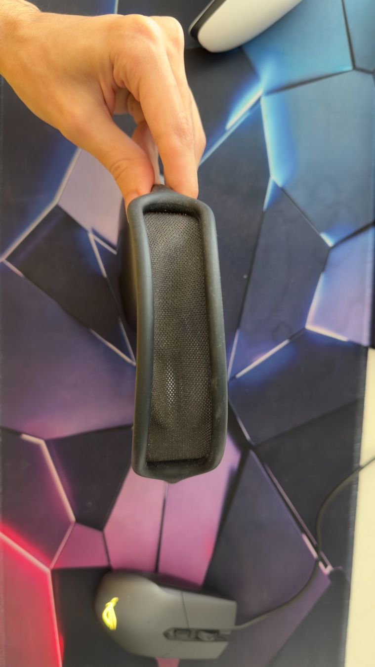 Apple Kopfhörer: Airpods Max Lightning + Charging Case and Cable – Neu (gemäss Beschreibung) aus Kloten von mey_sxr9 1