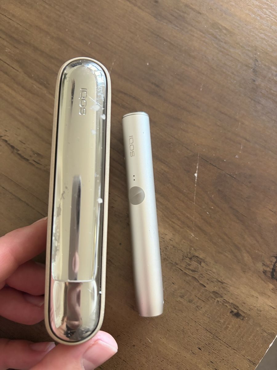 Iqos Autres tabacs: IQOS ILUMA gebraucht – D'occasion à Oberdiessbach par Wiederliebe 1