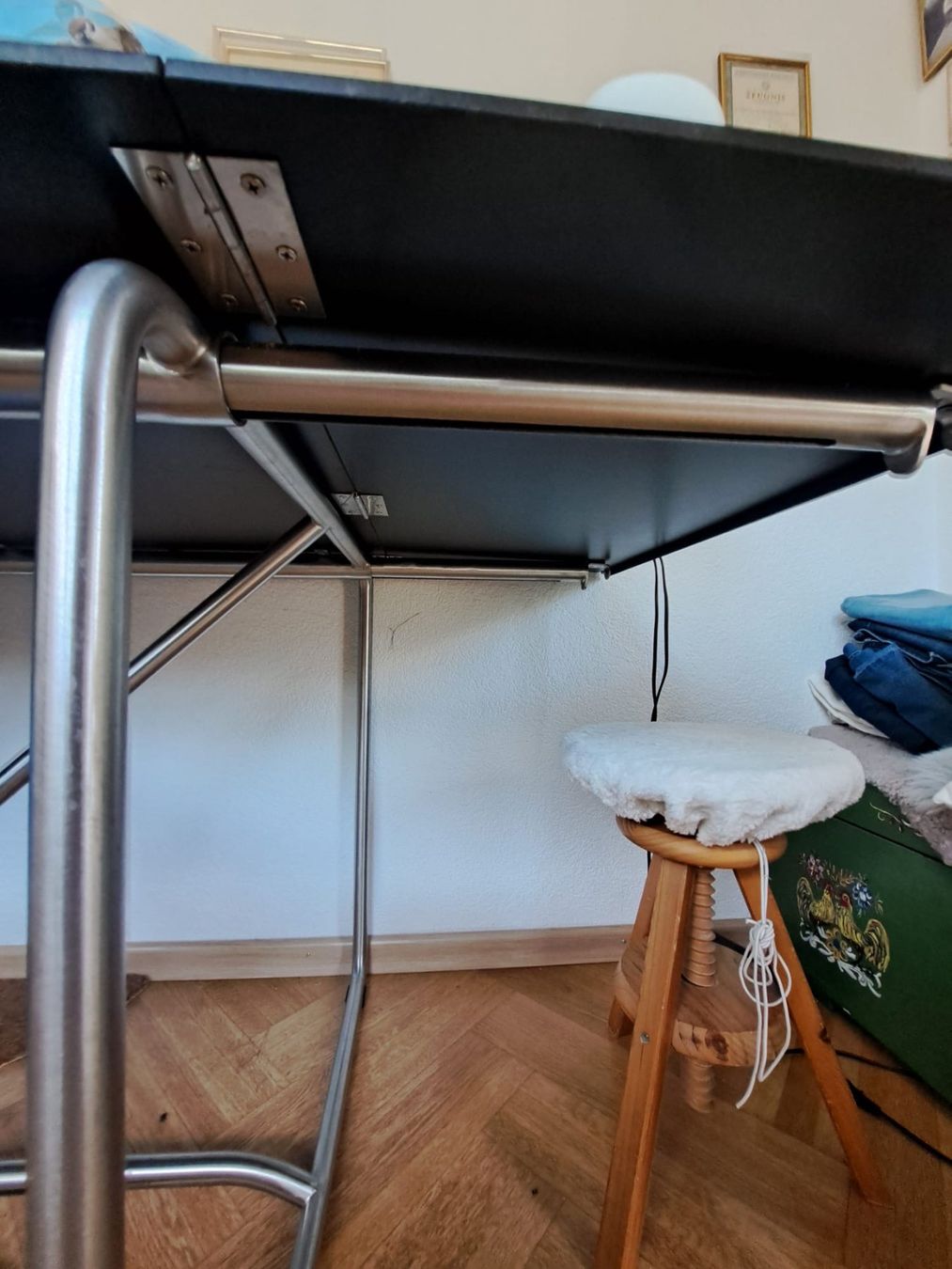 Schreibtische: Arbeitstisch – Gebraucht aus Köniz von Evafelchlin 2