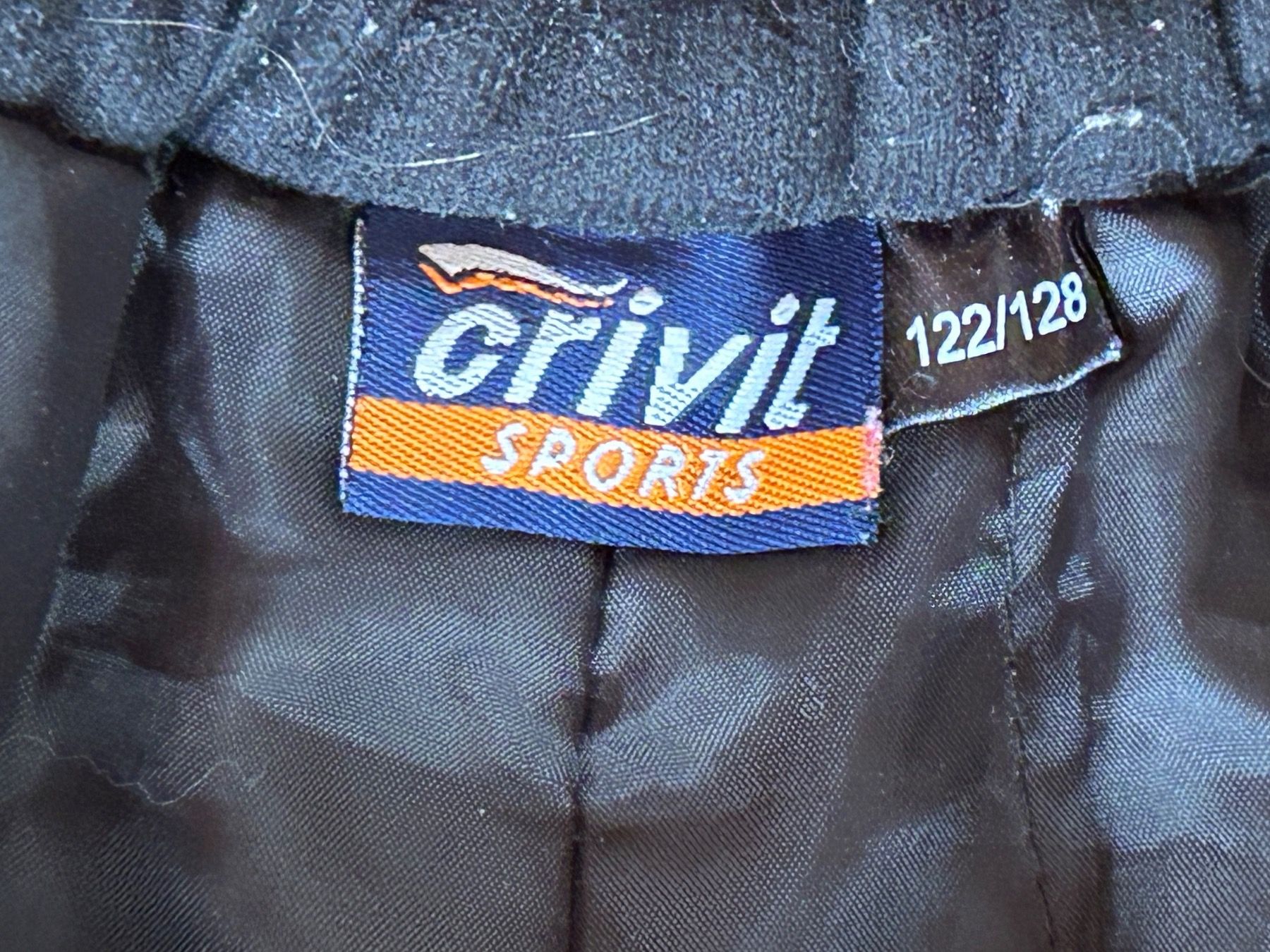 Pantalons: Skihose schwarz (Mädchen) 122/128 – D'occasion à Dittingen par Bellevista 5