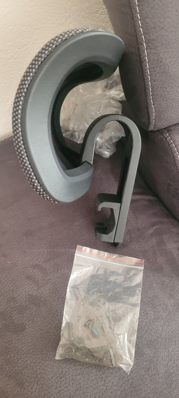 Decathlon Pattini in linea & Pattini a rotelle: Roller Decathlon 40 casque pro- tec t L + protection – Usato da Vevey venduto da obi_n8zc 8