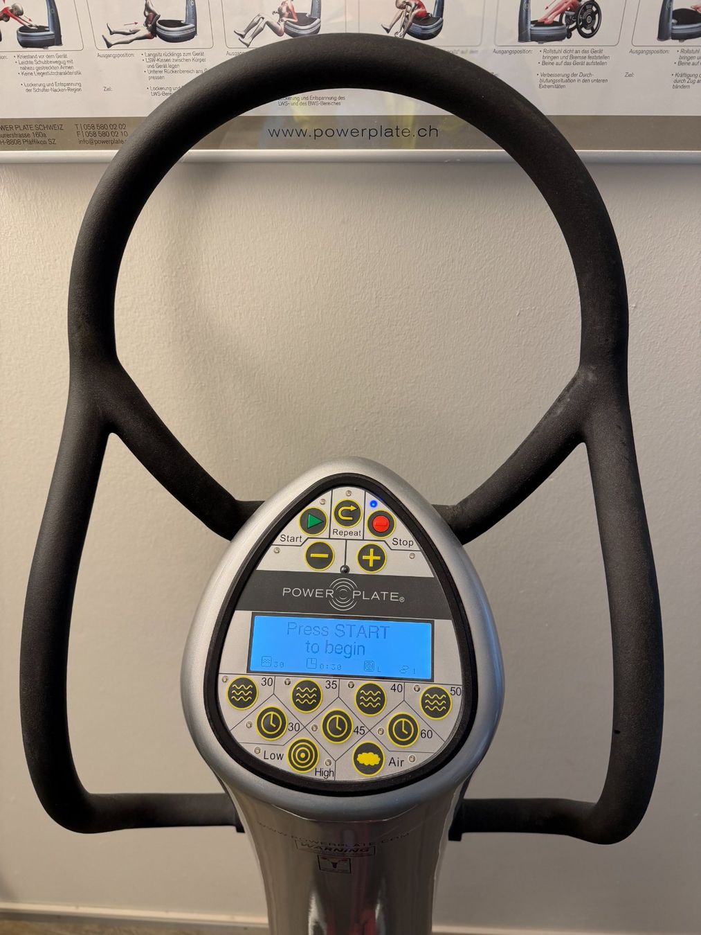 Power Plate Hometrainer: Power Plate Pro 5 AIRdaptive - Das Original – Usato da Arlesheim venduto da Juergmax 1