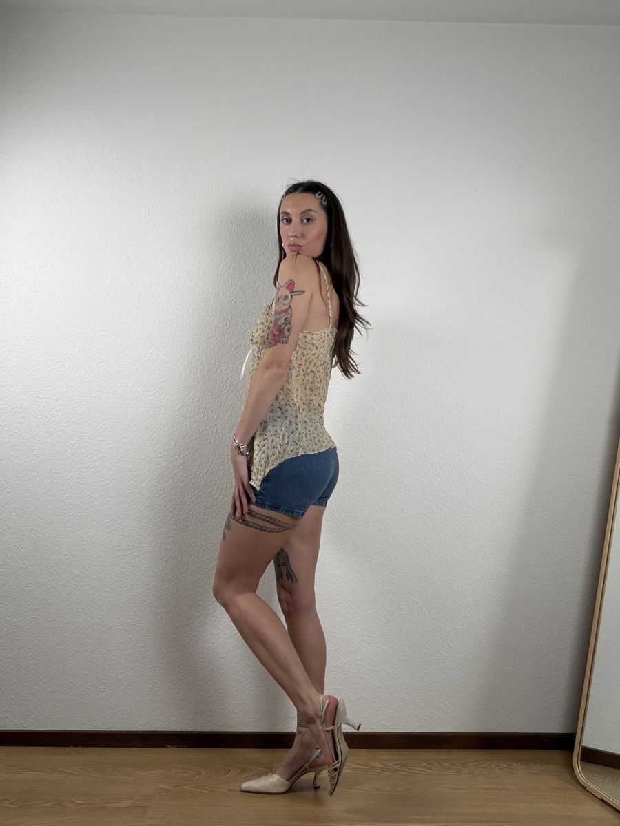 Tops: Floral Print Camisole top  – Gebraucht aus Knonau von Grapesvintage 3