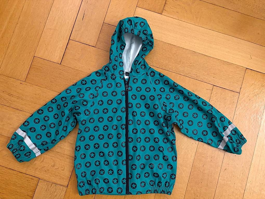 Jacken & Mäntel: Regenjacke 110/116 – Gebraucht aus Basel von sarah1220