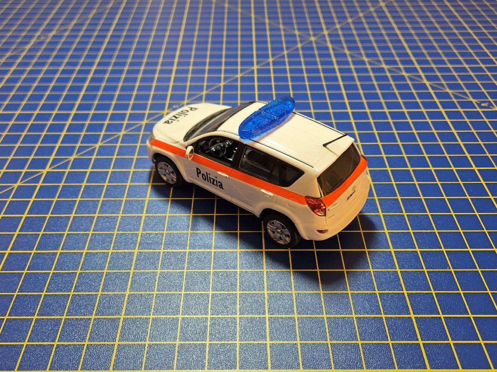 Toyota Modellini d'auto: Toyota RAV4 Gemeindepolizei Stabio 1:43 – Usato da Lachen SZ venduto da bow_wdl9 1