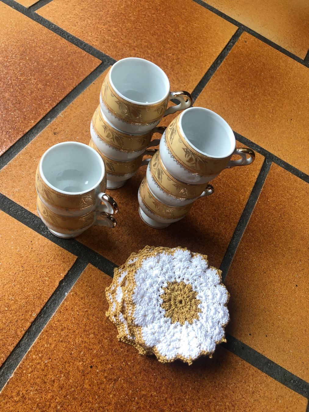Tassen: anciennes tasses à café – Gebraucht aus Bernex von joe_6dn9 6