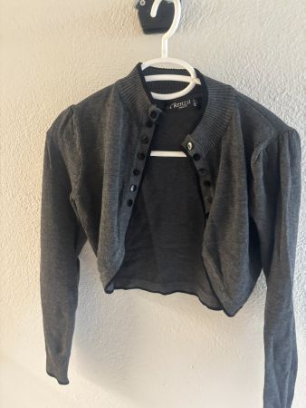 Grau Strickjacke, Bolero mit Puffärmeln, Gr. XS/36. (7)