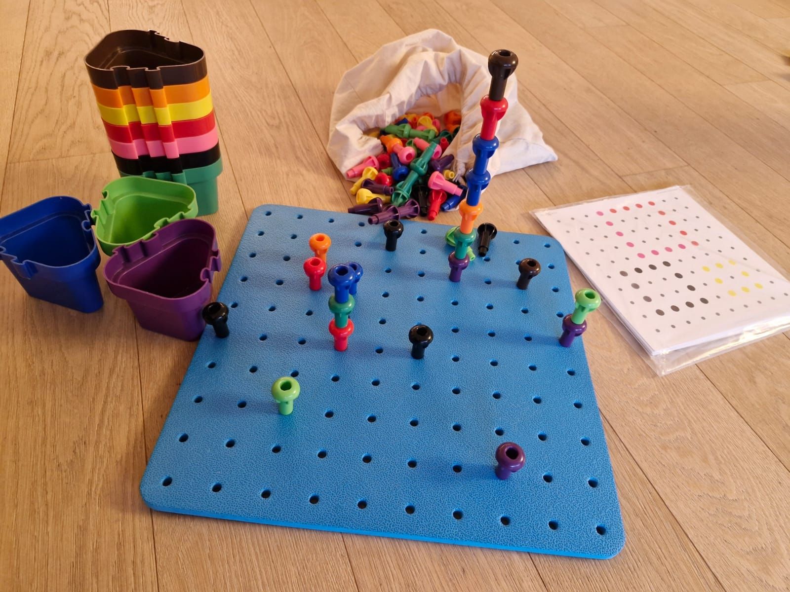 Spielzeuge: GRATIS: unterhaltsameses Steckspielzeug – Gebraucht aus Zürich von akm70