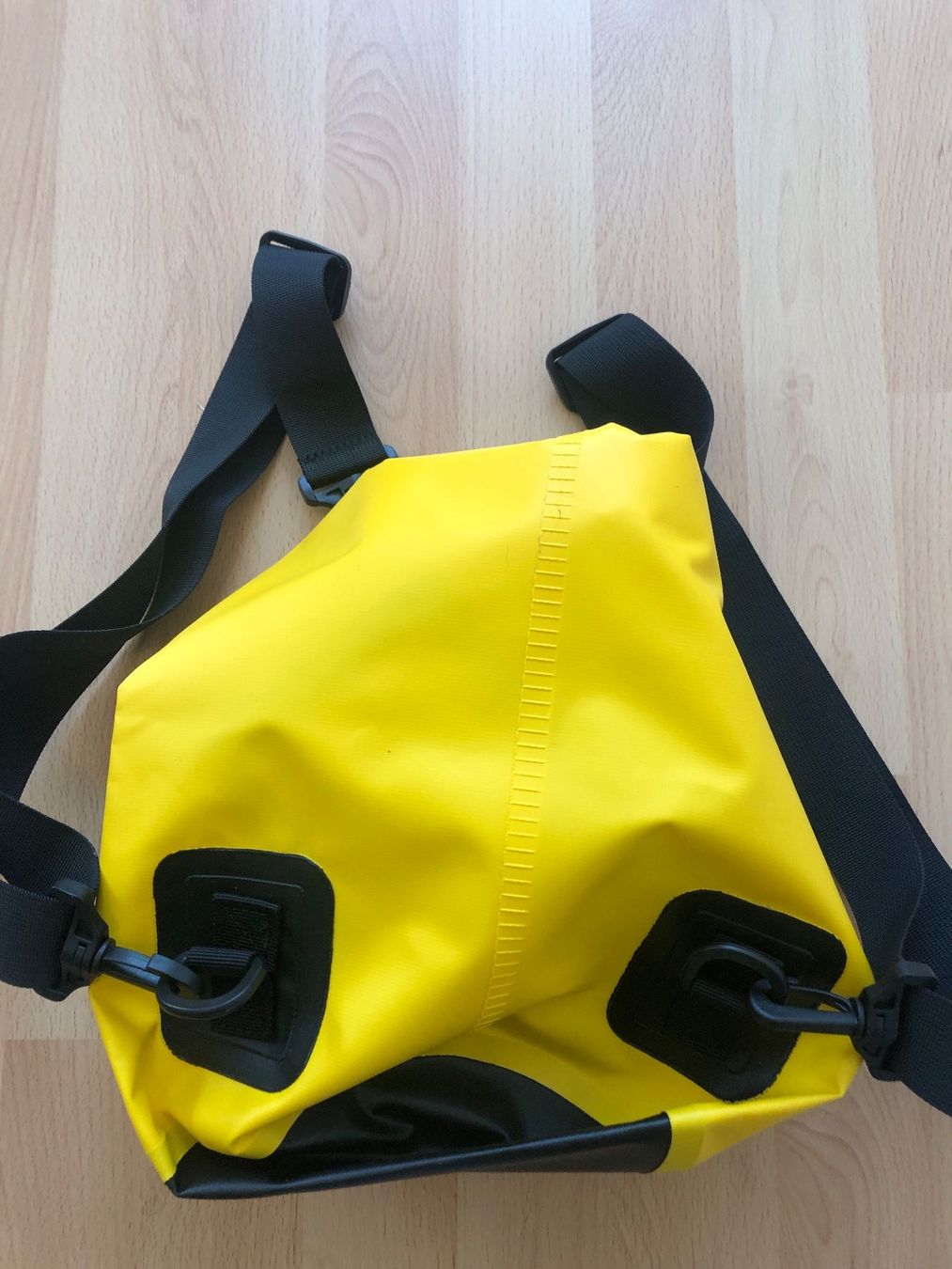 Rucksäcke: Schwimmbeutel / Dry Bag 10l – Neu (gemäss Beschreibung) aus Zürich von peterle01 1