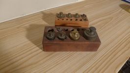 Antike Waage Gewichte Eichgewichte 1923, 2 Kästchen