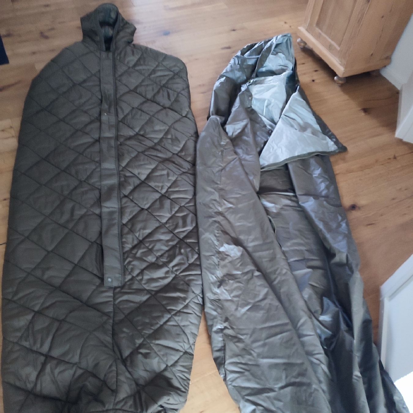 Sacchi a pelo: Schweizer Armeeschlafsack  – Usato da Wangen SZ venduto da mystorage 2