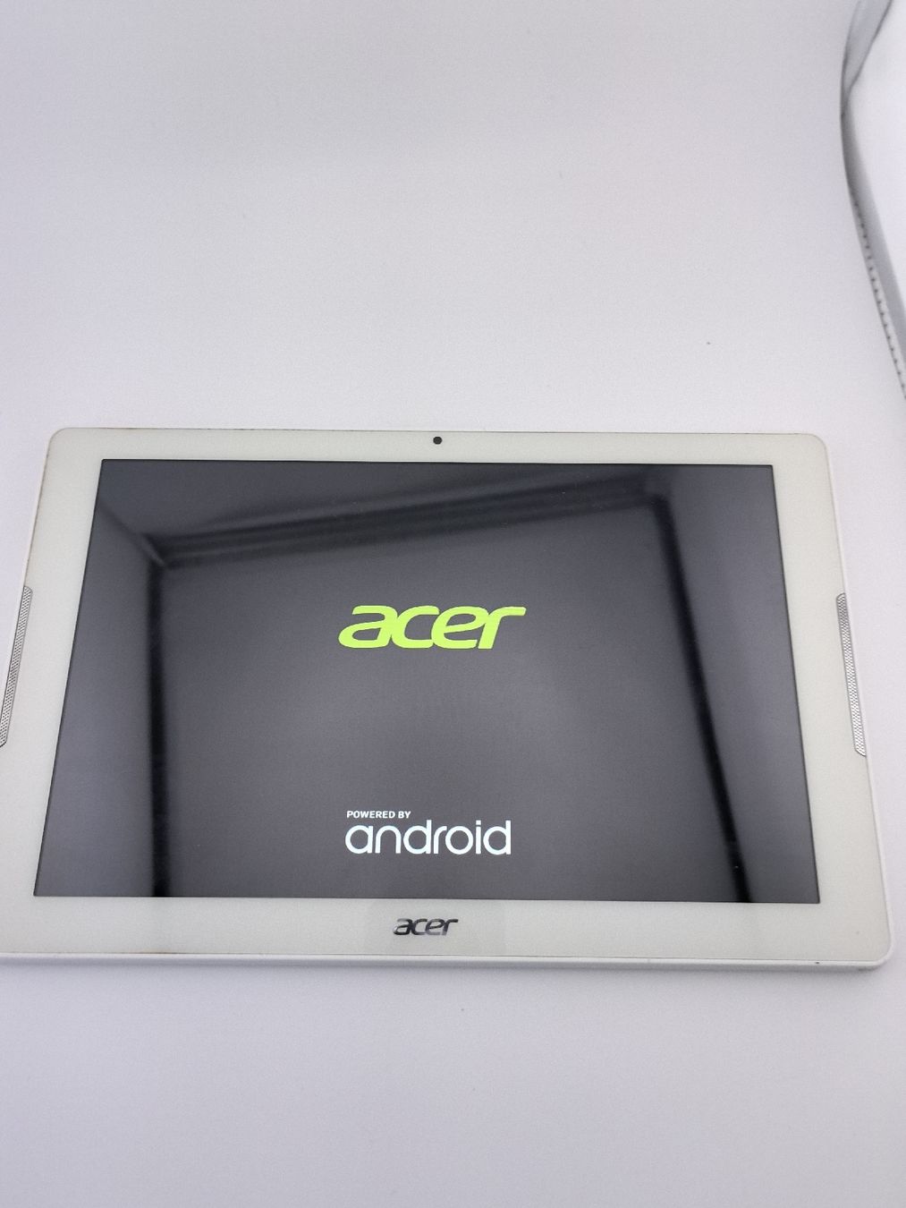 Acer Tablet PC: Acer Iconia B3-A30 Tablet Android 6.0 White WiFi – Usato da Uster venduto da TOPPRICEE