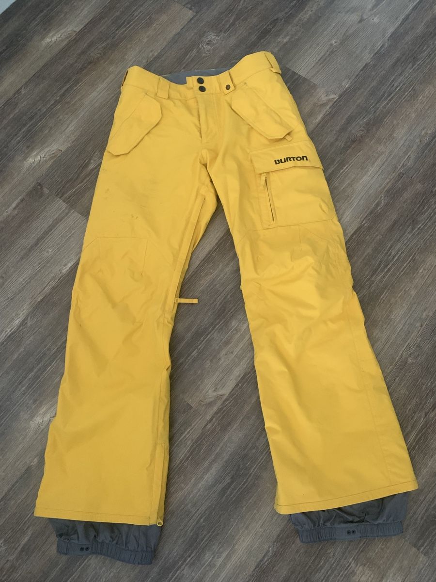 Burton Hosen: Burton - Skihose – Defekt aus Emmen von ama_8wmn 1