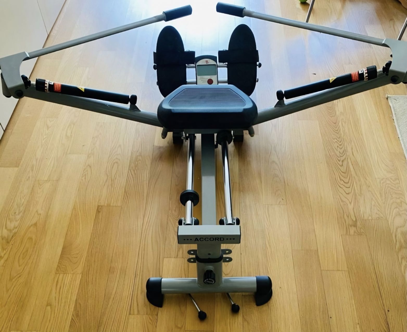 Hometrainer: Christopeit Rudergerät "Accord", ohne Computer.  – Gebraucht aus Adliswil von Hortulano 1