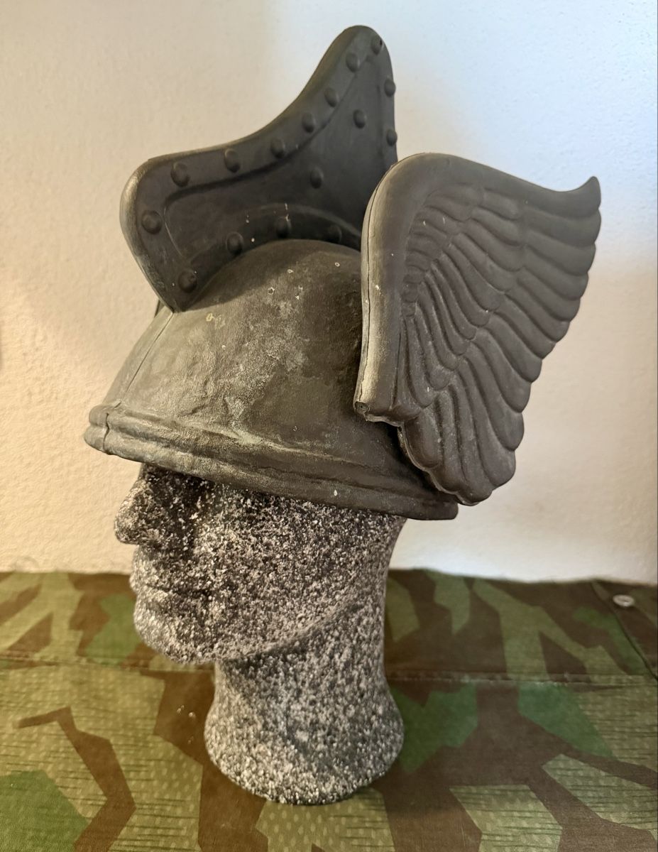 Uniformi & Effetti personali: Armee / Asterix / Obelix / Helm / Armeehelm / Gauloise – Difettoso da Romanshorn venduto da Romolo_Blu 2