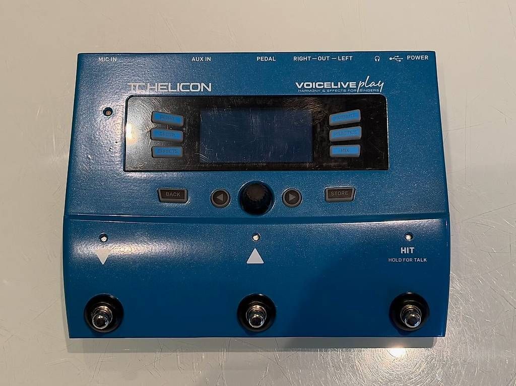 Strumenti musicali: TC Helicon Voicelive Play – Usato da Lausanne 25 venduto da pie_98yd 2