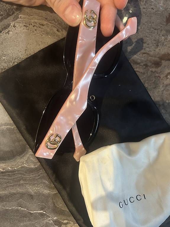 Gucci Occhiali & Lenti: Gucci Sonnenbrille Original – Usato da Unterentfelden venduto da Gen_ycl6