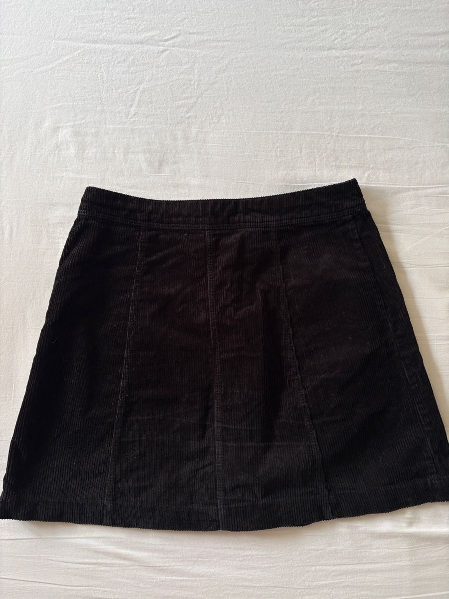 H&M Gonne: Cord Rock, H&M, Grösse 36, schwarz – Usato da Zürich venduto da Sera.13 2