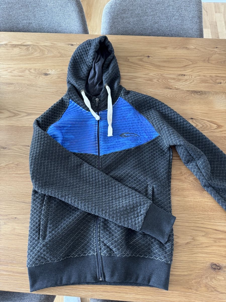 Smilodox Jacken: Smilodox Trainerjacke – Gebraucht aus Oberuzwil von lynni_97