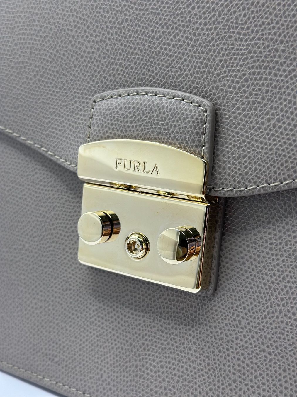 Furla Borse da donna: Furla handbag - new – Nuovo (secondo la descrizione) da Saviese venduto da Claumit 1