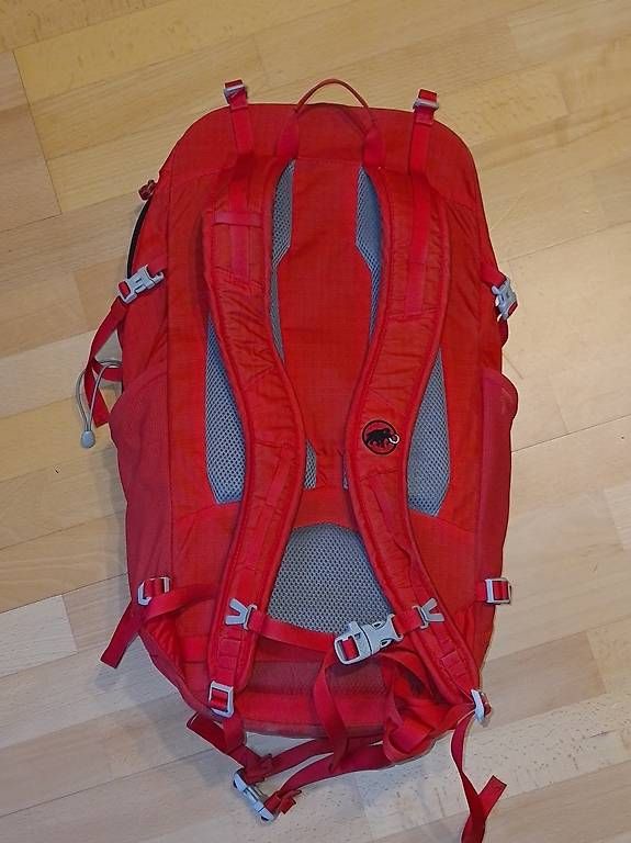 Mammut Zaini: Mammutrucksack – Usato da Trin venduto da pai_8jdk 1