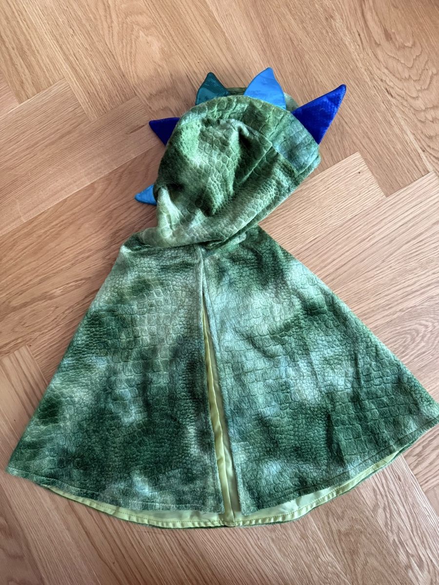 Kostüme: Kostüm Cape Drache – Gebraucht aus Zürich von KonstantinB 1