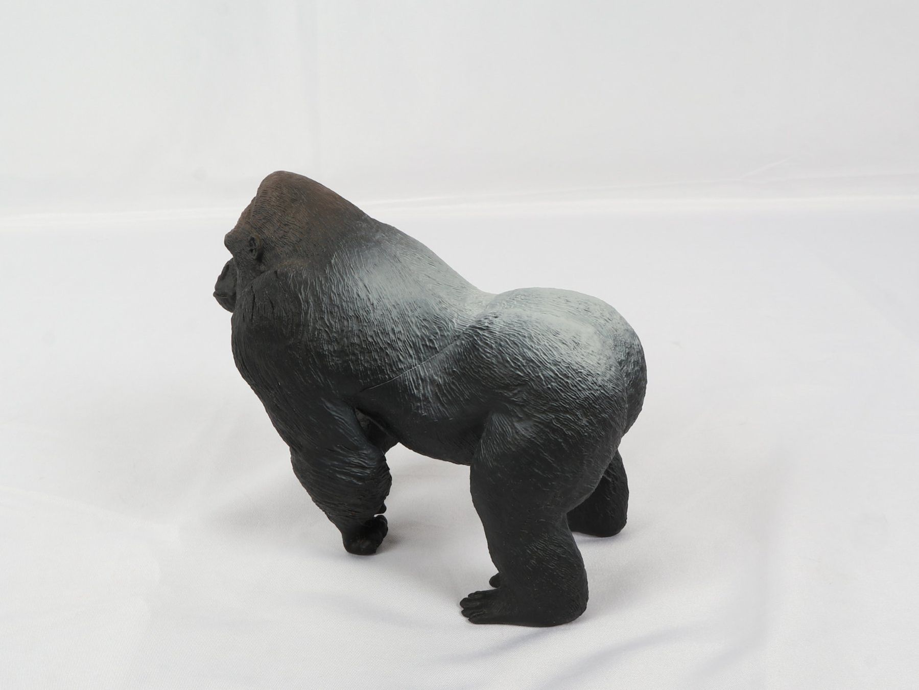 Statuette: TIERFIGUR Gorilla Silberrücken – Usato da Steinen venduto da Restwert_Steinen 1