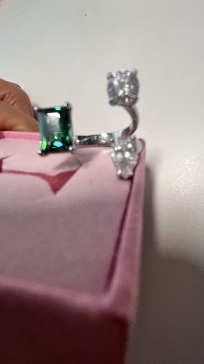 Swarovski Bagues: Mesmera open Ring Swarovski – D'occasion à Altendorf par pas_5chw 3