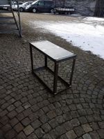 Sichtschutz und Holzlagergestell