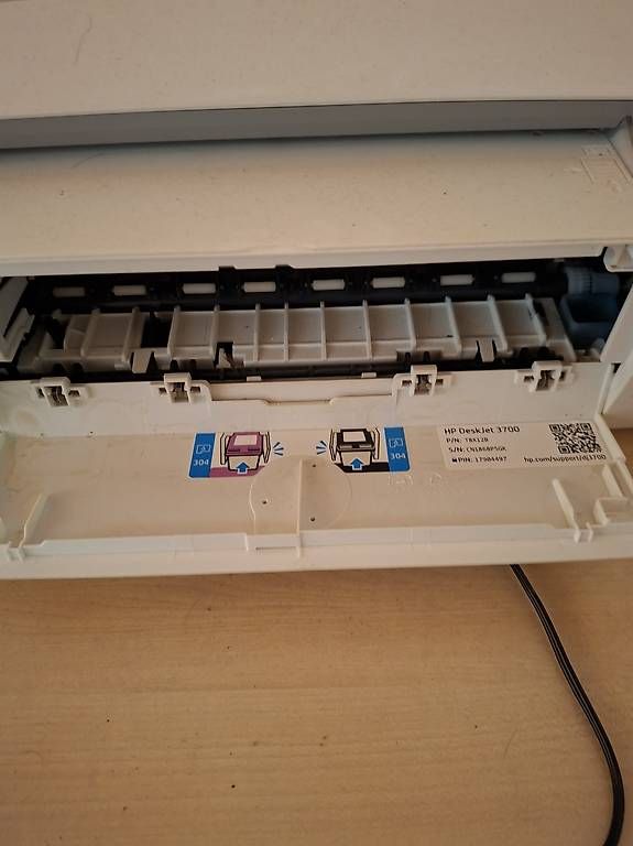 Imprimantes: À vendre imprimante hp – D'occasion à Chernex par fib_vsy7