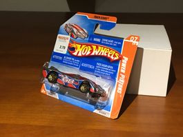 Power Pistons 1/64 Hot Wheels 2010 HW Track Stars