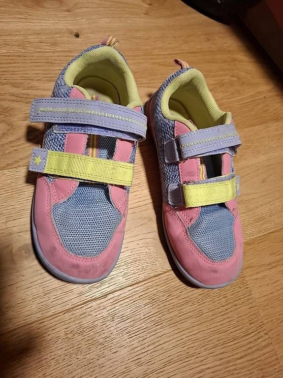 Chaussures filles: Sneaker Gr. 33 – D'occasion à Aathal-Seegräben par DiBritta 3